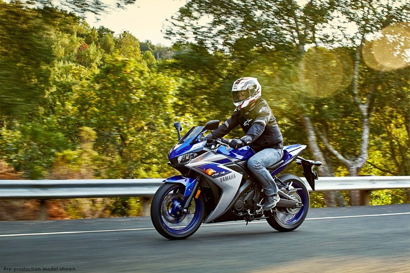 РњРѕС‚РѕС†РёРєР» Yamaha YZF r3