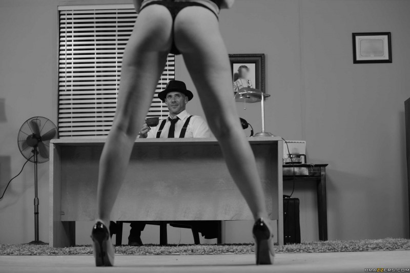 2014-03-08 Chanel Preston