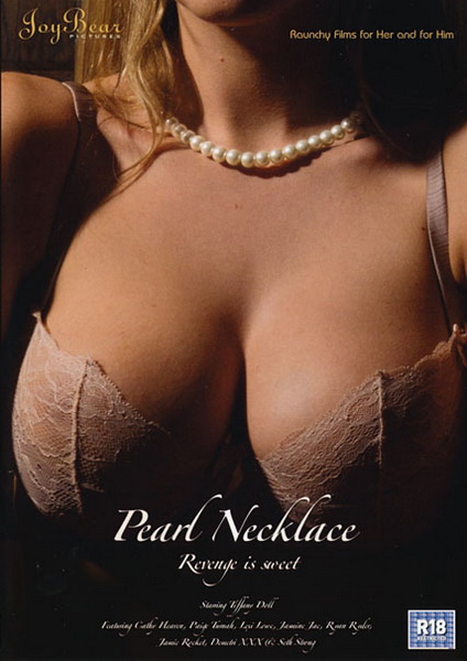 Pearl Necklace / La bonne de Monsieur / Жемчужное Ожерелье